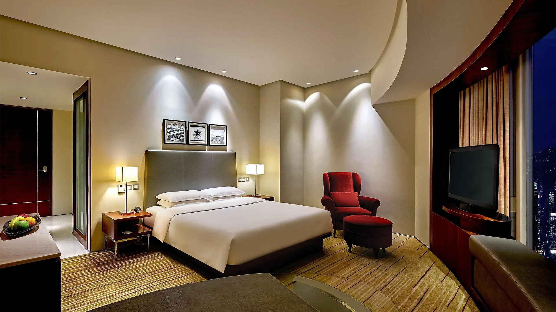 Hyatt Regency Hong Kong Tsim Sha Tsui Hotel 5*,  China