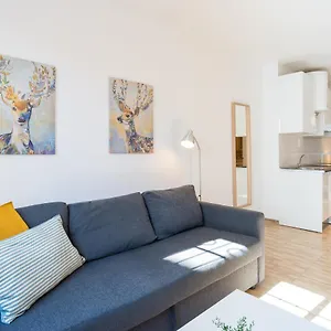 moderno-estudio-arroyo-de-la-miel.es-andalucia.com/