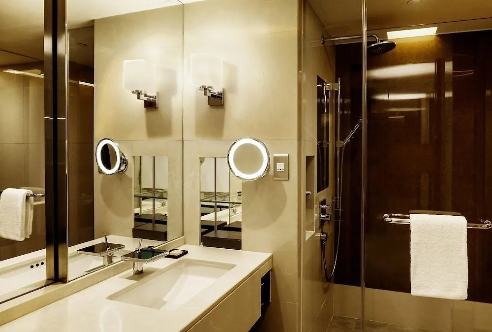Hyatt Regency Hong Kong Tsim Sha Tsui Hotel 5*,